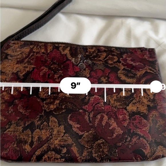 Patricia Nash Floral Patterned Clutch - Picture 7 of 8